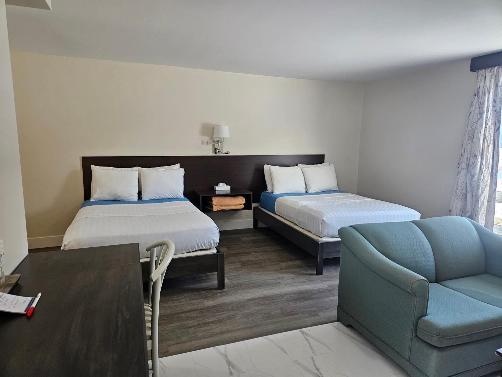 Leelas Villa Inn Flesherton Ngoại thất bức ảnh