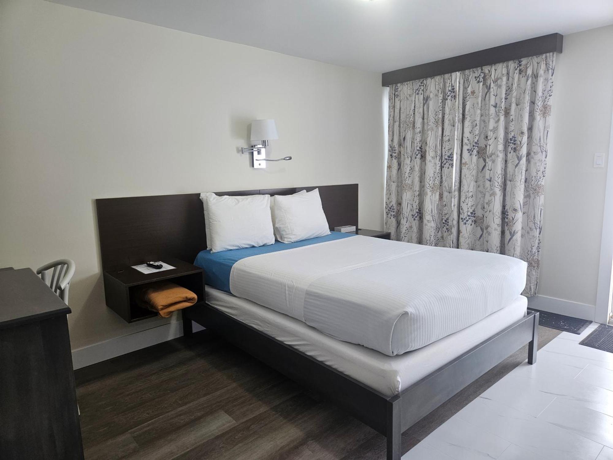 Leelas Villa Inn Flesherton Ngoại thất bức ảnh